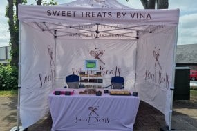 Sweet Treats By Vina Cupcake Makers Profile 1