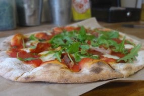 Nomadi Pizza Vegetarian Catering Profile 1