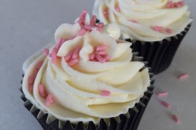 Chobham Cupcake Co. Wedding Cakes Profile 1