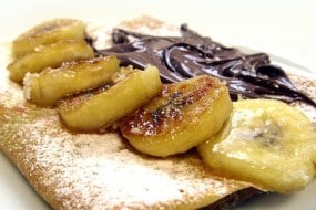 La Bonne Crepe Wedding Doughnuts Profile 1