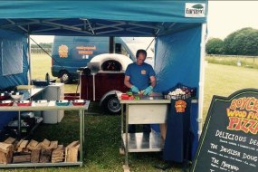 Boycey's Wood Fire Pizza Oven Hire an Outdoor Caterer Profile 1
