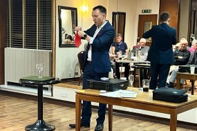 Neil Granger Magic Hire Top-Rated Magicians Near You Profile 1