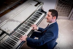 Josh Nesbitt- Wedding & Event pianist Musician
Hire Profile 1