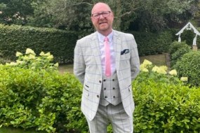 Mark Hemsley Celebrant Celebrant
Hire Profile 1
