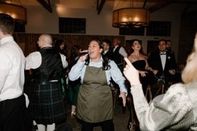 Rochelle Ayris Entertainments Hire Singing Waiters Profile 1