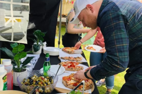 Pizza Catering Sorina Pizza Van Hire Profile 1