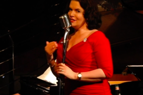 Sharon Lenihan Find and Hire Singers For Your Event Profile 1