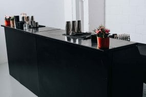 Phoenix Elixirs Mobile Gin Bar Hire Profile 1