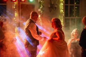 Snap The Day Book Your Perfect Wedding Photographer Profile 1
