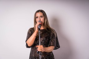 Claire Coupland Find and Hire Singers For Your Event Profile 1