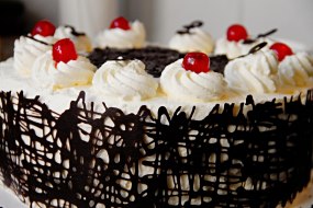 Creative Events UK Dessert Caterers Profile 1