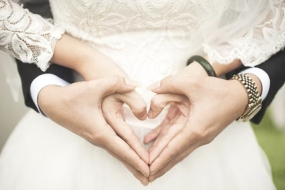 Sandra Collins Independent Celebrant Celebrant
Hire Profile 1