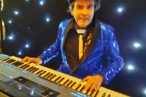 Supersonic Entertainment Hire Professional Pianists Near You Profile 1