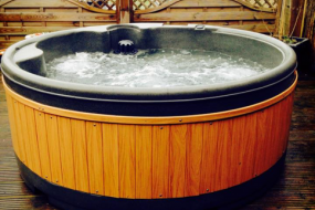Leeds Hot Tub Hire undefined Profile 1