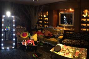 Charlie Brookes Magic Mirror and Photo Booth undefined Profile 1