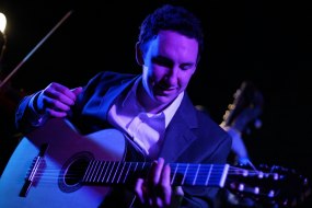 Guitarist George Williams