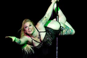 Kitty Claus Aerialists for Hire Profile 1