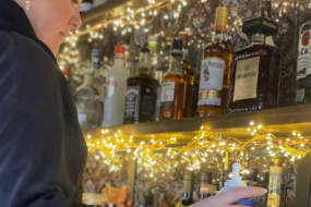 The Otter's Pocket Horsebox Bar Hire Profile 1