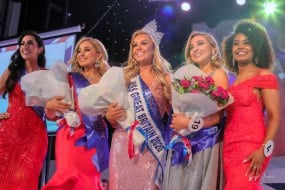 Corporate Motion Hire a Photographer Profile 1