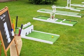 Clintons Crafts @33 Crazy Golf Hire Profile 1