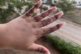 Kiki’s Quality Braids Body Art Hire Profile 1