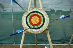 GO WILD Mobile Archery Hire Profile 1