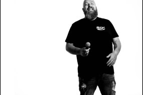 Gag N Bone Man Comedy Wedding Entertainers for Hire Profile 1