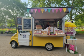 French Crêpe Café Crepes Vans Profile 1