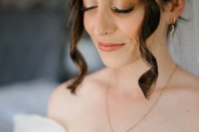 Indulge Beauty & Make Up Bridal Hair and Makeup Profile 1