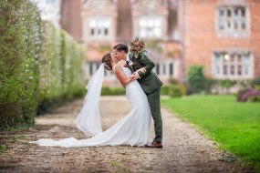 Through The Looking Glass Photography Book Your Perfect Wedding Photographer Profile 1