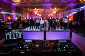 Eventoo Inflatable Nightclub Hire Profile 1