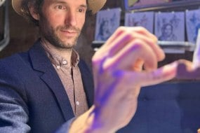 Merlin Porter Arts Live Event Painter Profile 1