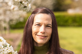 Faye Cox Celebrant Celebrant
Hire Profile 1