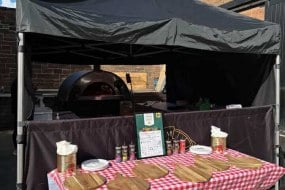 Minaudough’s Neapolitan Pizza Street Food Vans Profile 1