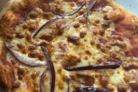 Pizza press Asian Mobile Catering Profile 1