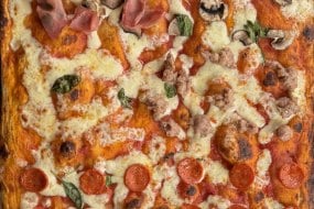 GIMMO – A Slice of Italy Private Party Catering Profile 1