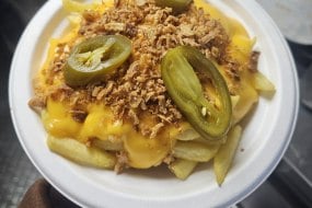 Gourmet on Wheels by Irina Foodie & Co. Ltd Children's Caterers Profile 1