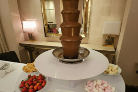 Candypop Chocolate Fountain Hire Profile 1