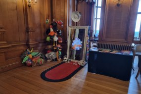 Pick A Prop Photo Booths Magic Mirror Hire Profile 1