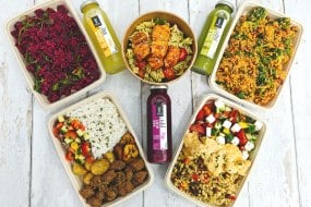 Vanda's Kitchen Buffet Catering Profile 1
