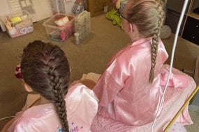 Sparkle and Splash Pamper Party
Hire Profile 1