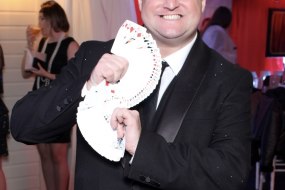 Magician Alex Lodge Children's Magicians Profile 1