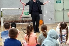 Tiarnán The Magician Party
Entertainers Profile 1
