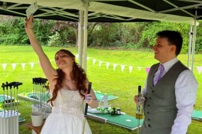 Mini Golf 2 U Wedding Entertainers for Hire Profile 1