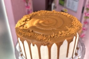 Sweet T’s Gloucester Wedding Cakes Profile 1