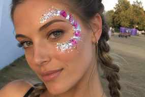 Samantha's Snaps Beauty Glitter
Bar Hire Profile 1