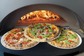 IL PEPERONE PICCANTE Food Van Hire Profile 1