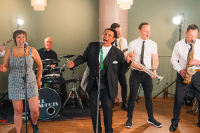 DL Entertainments Funk and Soul Band Hire Profile 1