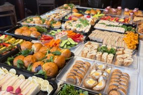 Amaze in Graze Buffet Catering Profile 1