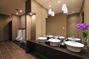 Bell & Canvas Co Luxury Loo Hire Profile 1